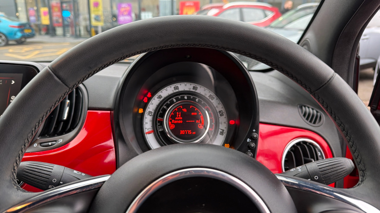 Fiat 500 1.2 Lounge 3dr Dualogic Petrol Hatchback